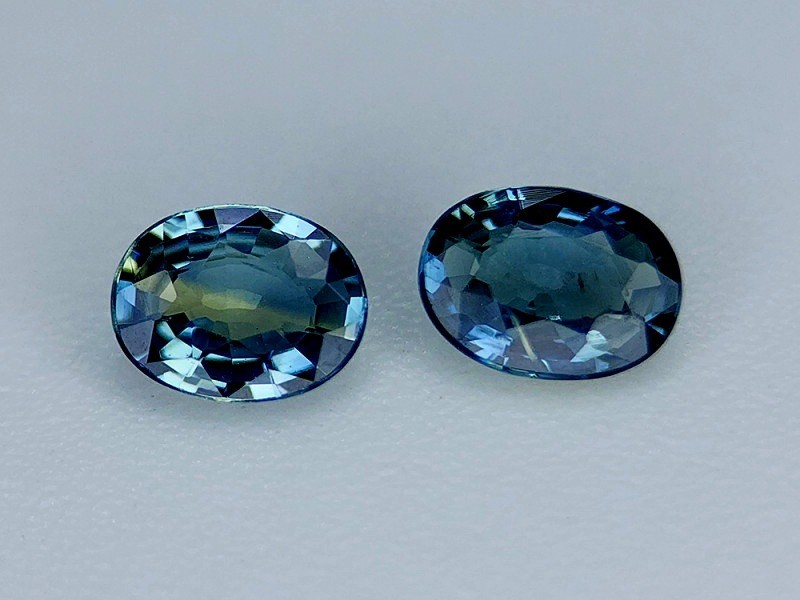Parti green blue sapphire