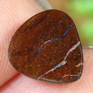 Boulder Opal 049
