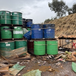 4 x 44 Gallon Drums