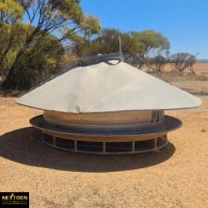 43 Bag Sheep Feeder