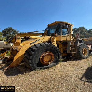 WA500 three for Wrecking or parts