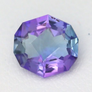 Bi colour Peacock Tanzanite