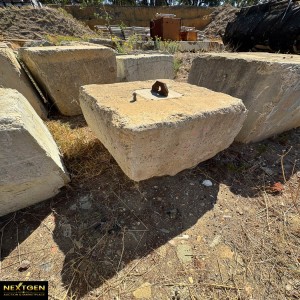 1x Cement Ballast block