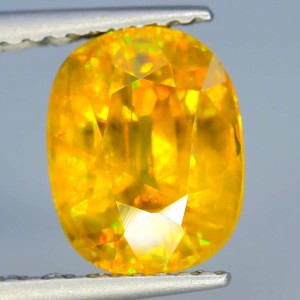 Multi fire green yellow Sphene