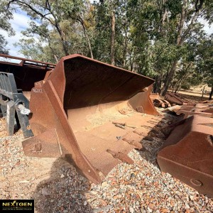 Front end loader attachment NG012