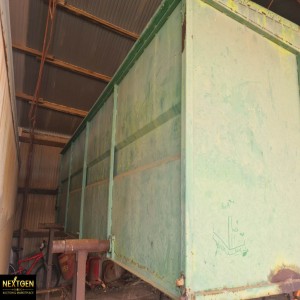 Grain bin with  Hobbs Hoist