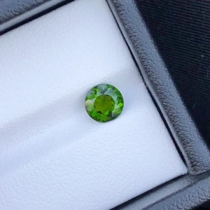 Russian Green Chrome Diopside 271