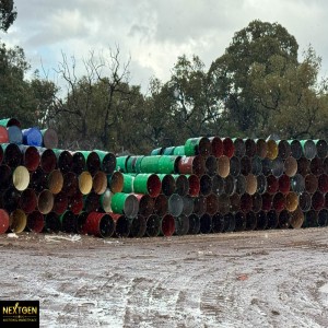 4 x 44 Gallon Drums