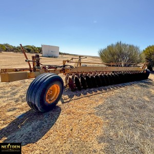 Chamberlain disc plow