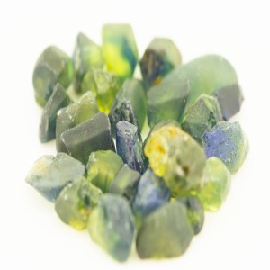 25ct Rough multicolour Sapphire parcel