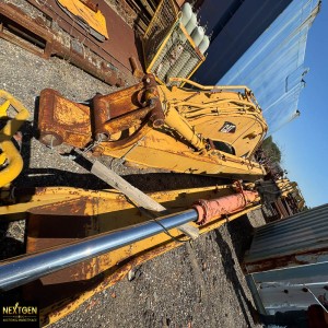 3 x Longreach Boom