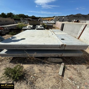 Two concrete slabspanels