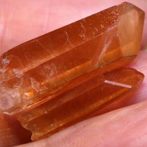 17ct Quartz crystal parcel